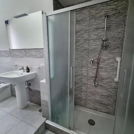 Fusmanhouse Toledo Apartamento *